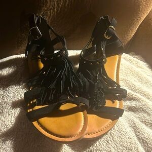 Fergalicious size 10- fair condition
